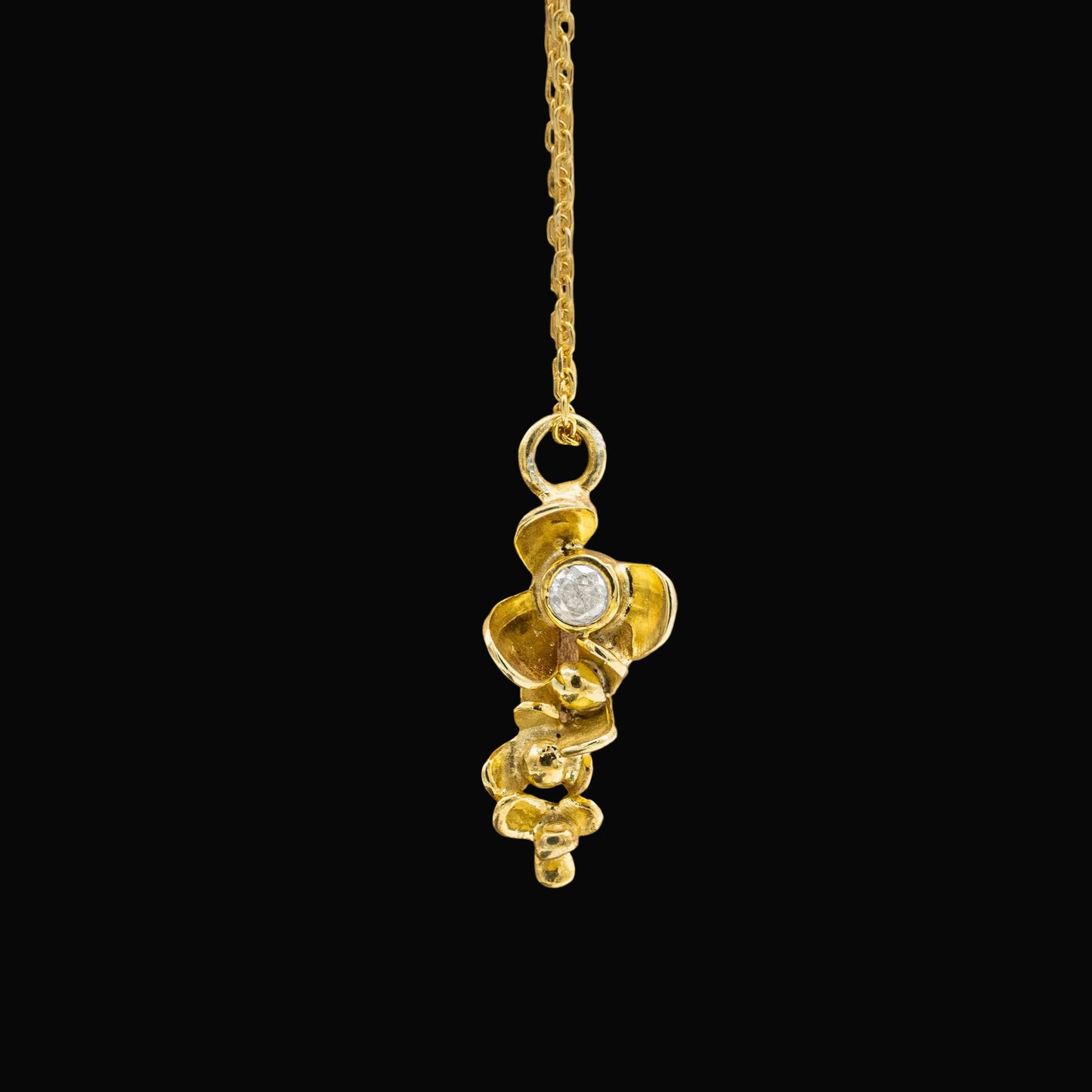 Minimalist Flower Necklace