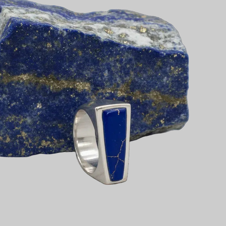 Lapis Lazuli Anıt Yüzük