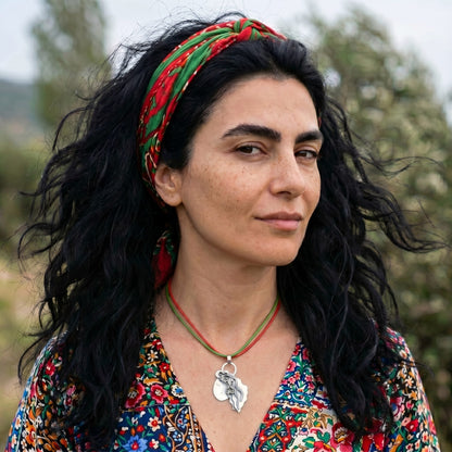 "Uyusam..." Kolye